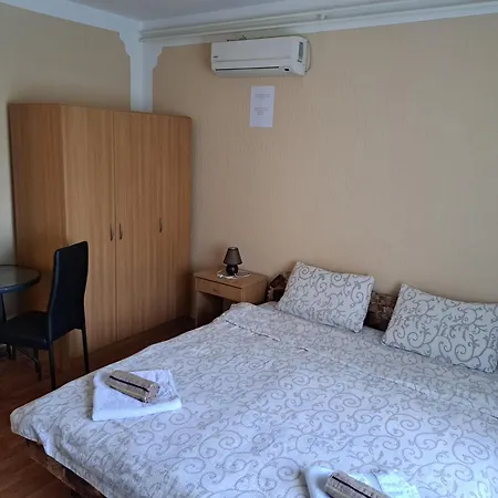 Kristina Apartment *